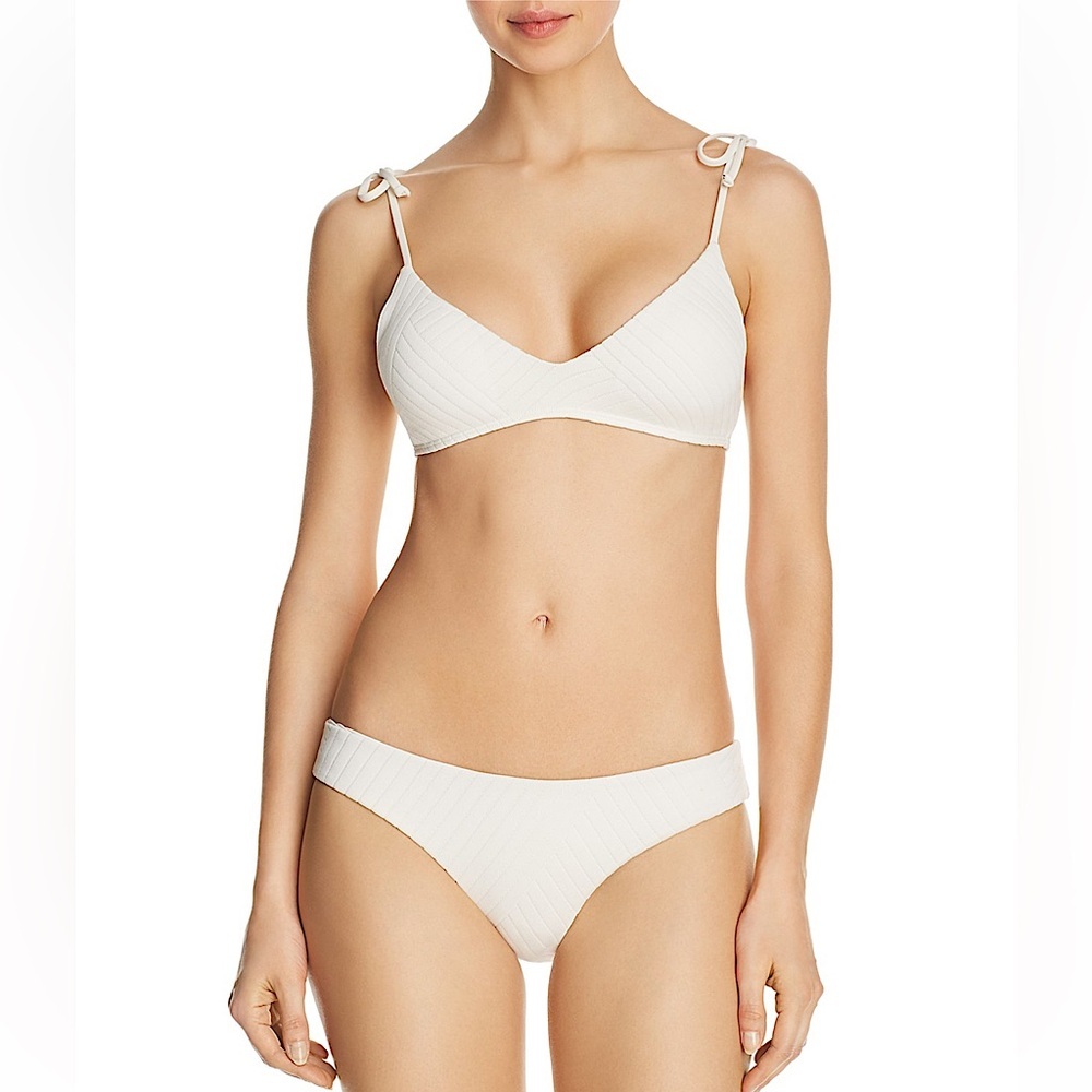 L*SPACE Bikini 2pcs-‘CrossroadsTextured’ Daisy Top & Cosmo Bottom